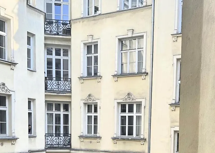 Kamienica Srodmiescie Apartment 18A